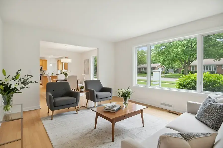 Selling Your Home in Kewanee: Pricing Strategy & Market Timing