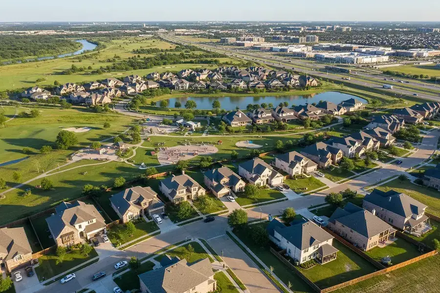 Moving to North Texas: Essential Neighborhoods for Your Family