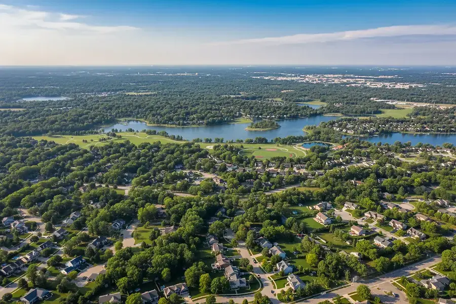 Comparing Home Prices Across South Twin Cities Suburbs in 2026