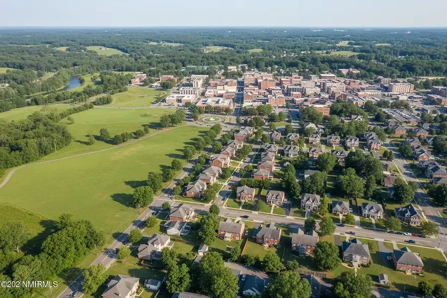 Comparing Home Values Across Spartanburg County's Best Communities