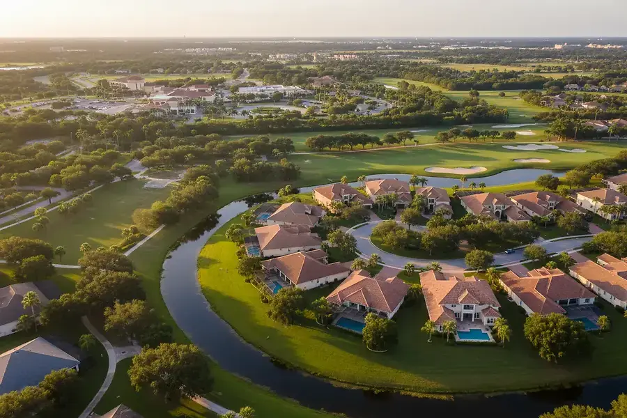 Weston, FL Home Values: Market Trends & Investment Potential