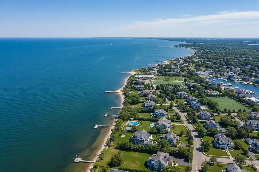 Branford Real Estate Market: Neighborhood Guide for Home Buyers