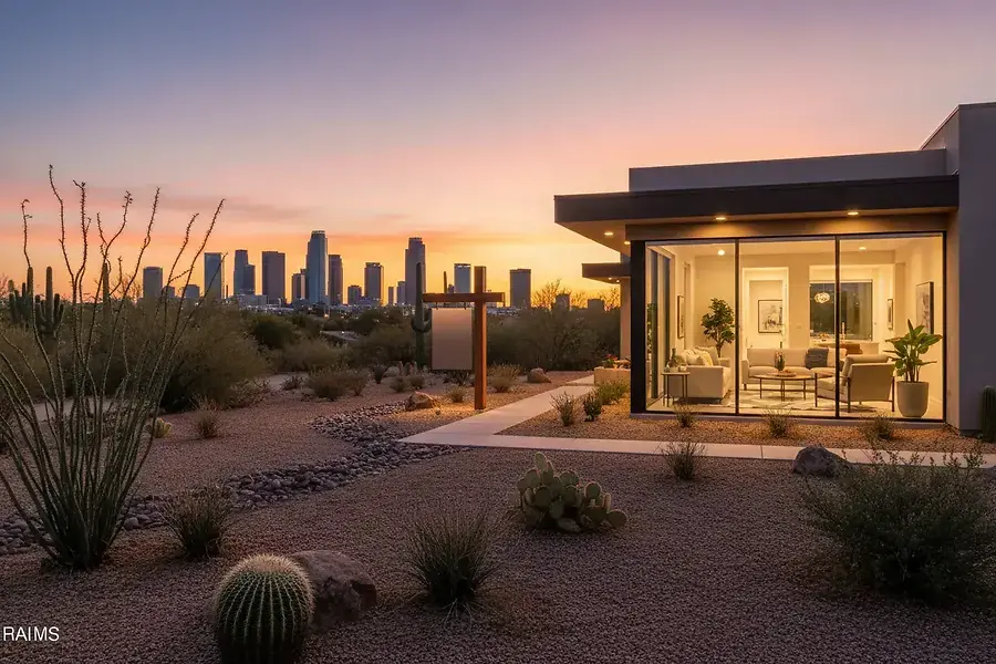 Phoenix Home Selling Strategies: Maximize Your Property Value