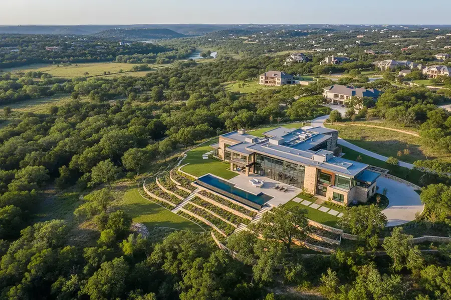 Investment-Ready Homes in West Lake Hills and Hill Country Communities