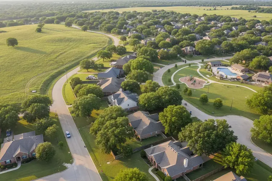 Choosing the Right Corsicana Neighborhood: A Buyer's Complete Guide