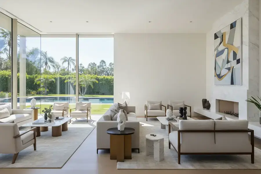 Professional Home Staging Strategies for Calabasas Luxury Sellers