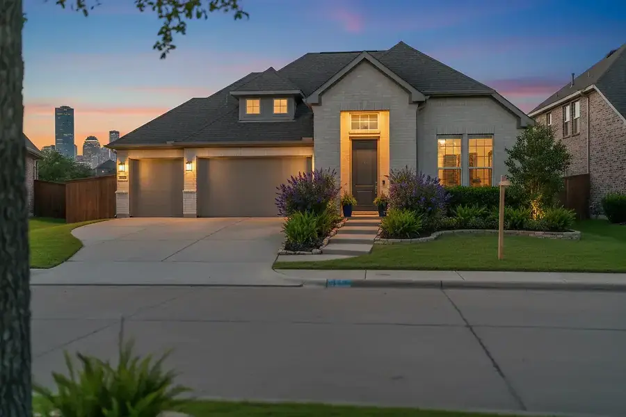 Selling Your Houston Home Fast: Strategies That Work in Today's Market