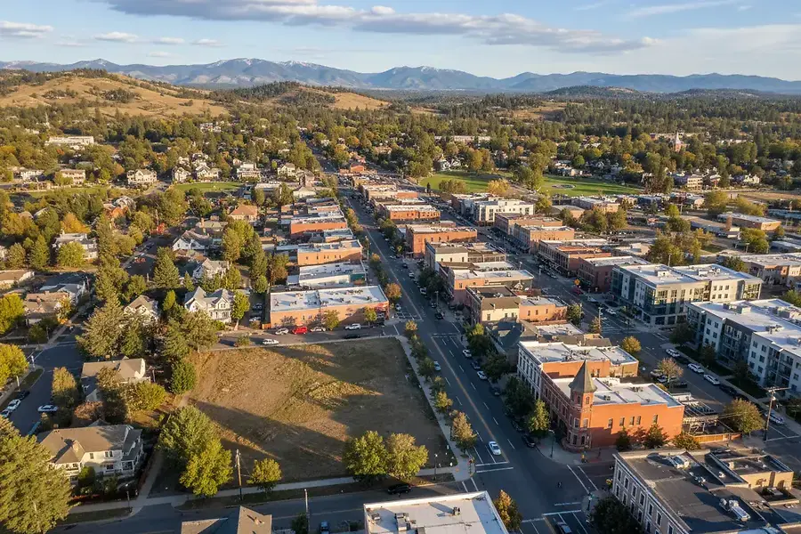 Nevada City Property Investment: Residential & Commercial Strategies