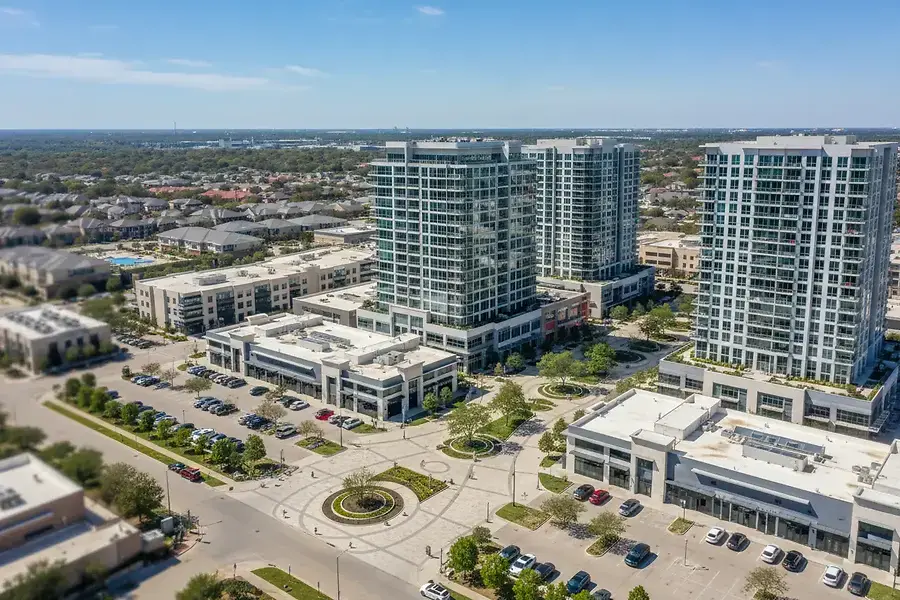 Commercial Real Estate Trends Reshaping North Dallas Suburbs