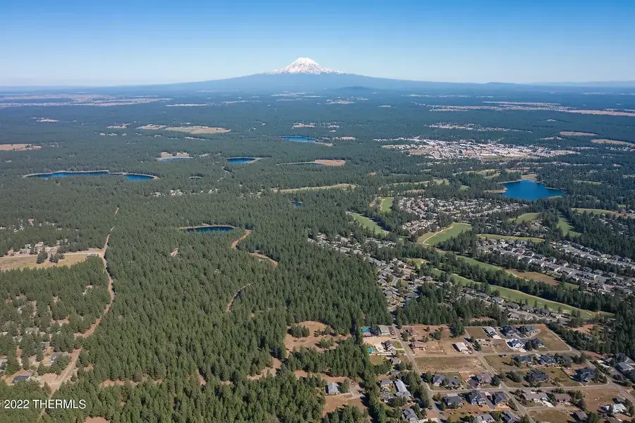 Your Complete Guide to Buying a Home in Sunriver, Bend, and La Pine