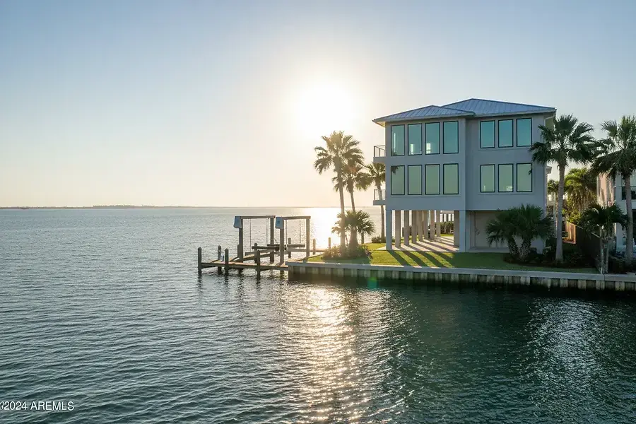 Waterfront Living in New Port Richey: A Buyer's Complete Guide