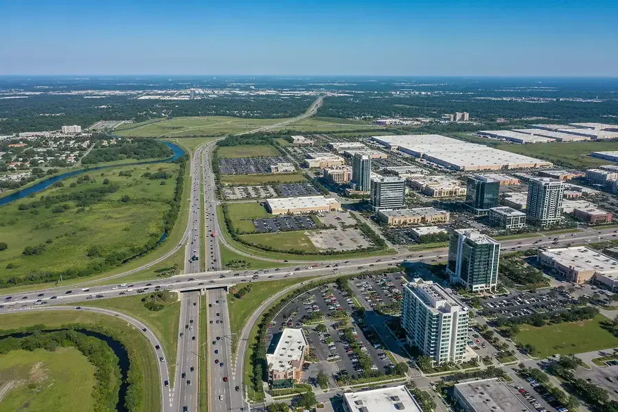 Commercial Real Estate Opportunities in Central Florida's Growing Corridors