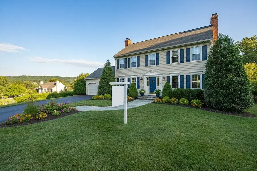 Selling Your Northern Virginia Home: Expert Strategies for Maximum Profit