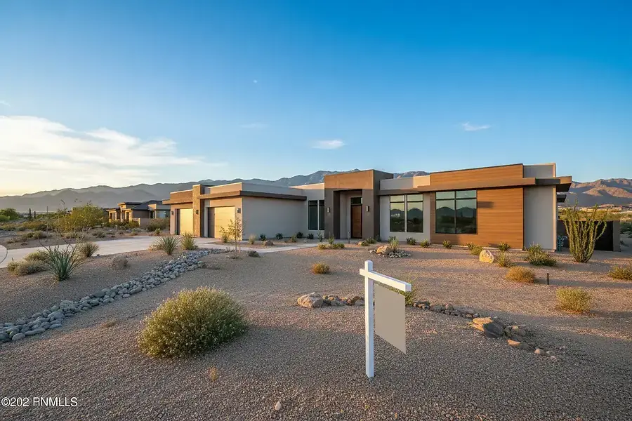 Selling Your Home in Las Vegas Valley: Pricing Strategies That Work