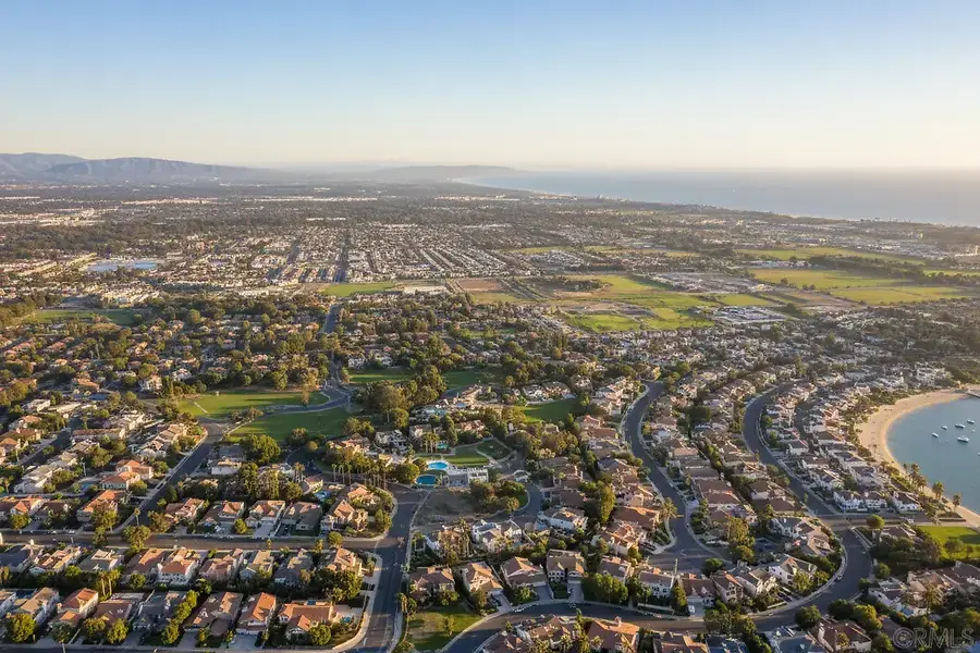 Neighborhood Guide: South County San Diego Communities for Home Buyers