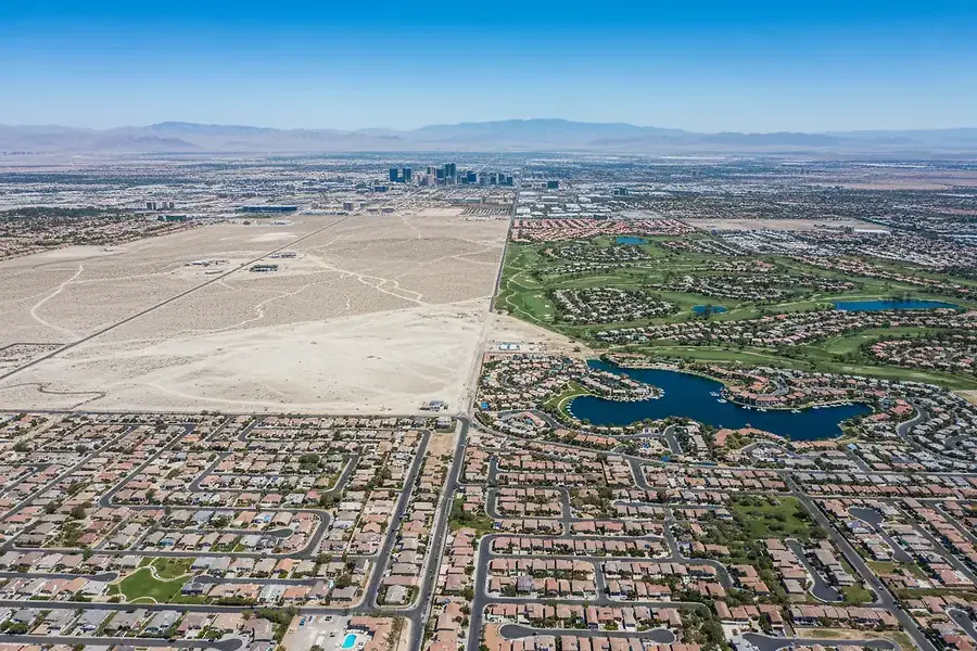 Discovering Las Vegas Neighborhoods: Find Your Perfect Community Match