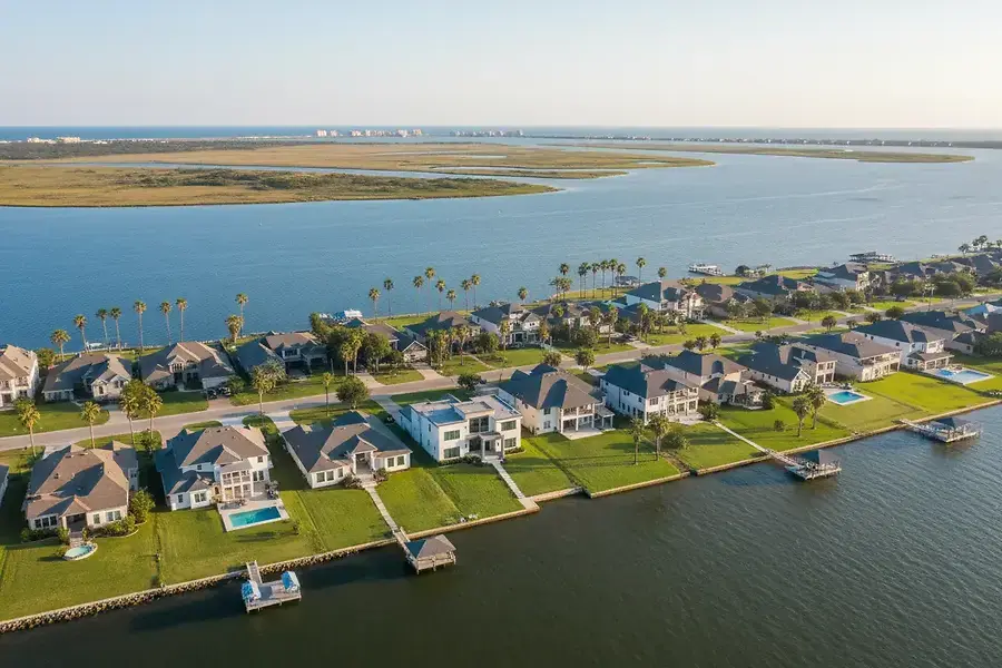 Your Complete Guide to Buying Homes in Texas Coastal Communities