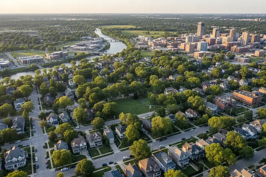 Neighborhood Comparison: DuPage County Communities for Home Buyers
