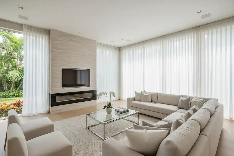 Home Staging Strategies for Faster Sales in Miami Lakes, Hialeah & Fort Lauderdale