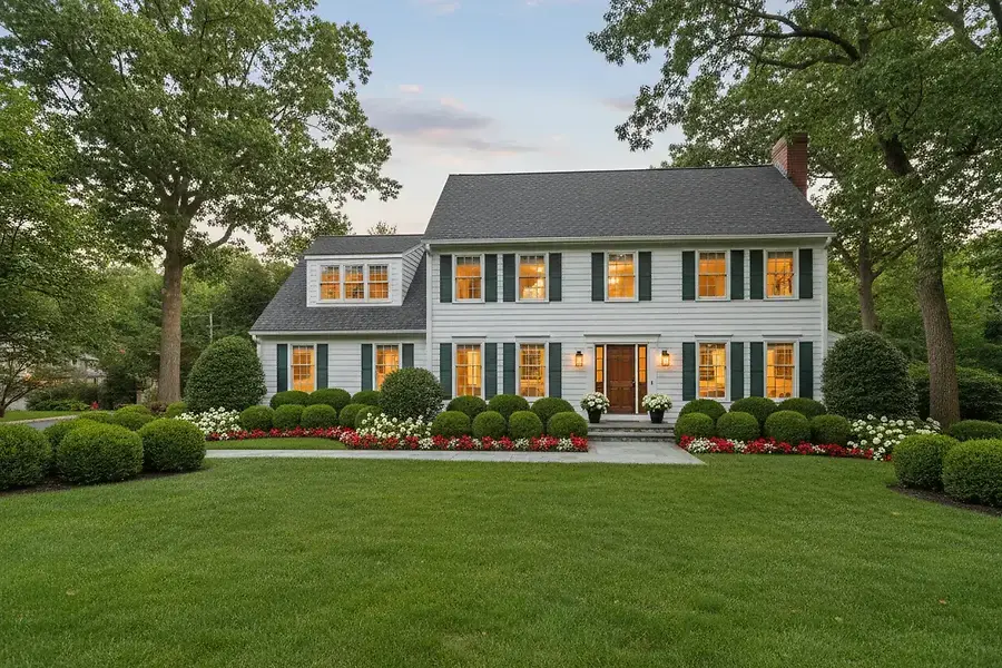 How to Sell Your Home Successfully in Suburban Boston Markets