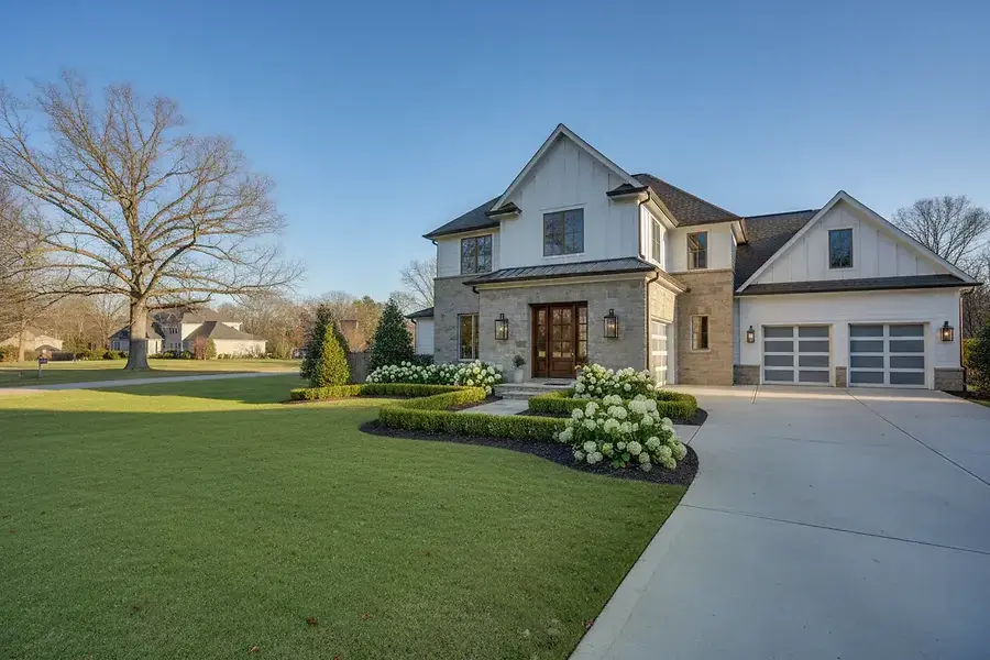 Critical Home Selling Mistakes Costing North Atlanta Sellers Thousands