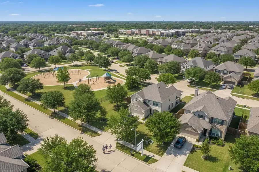 Houston Suburbs Real Estate Market Trends and Buyer Insights for 2026