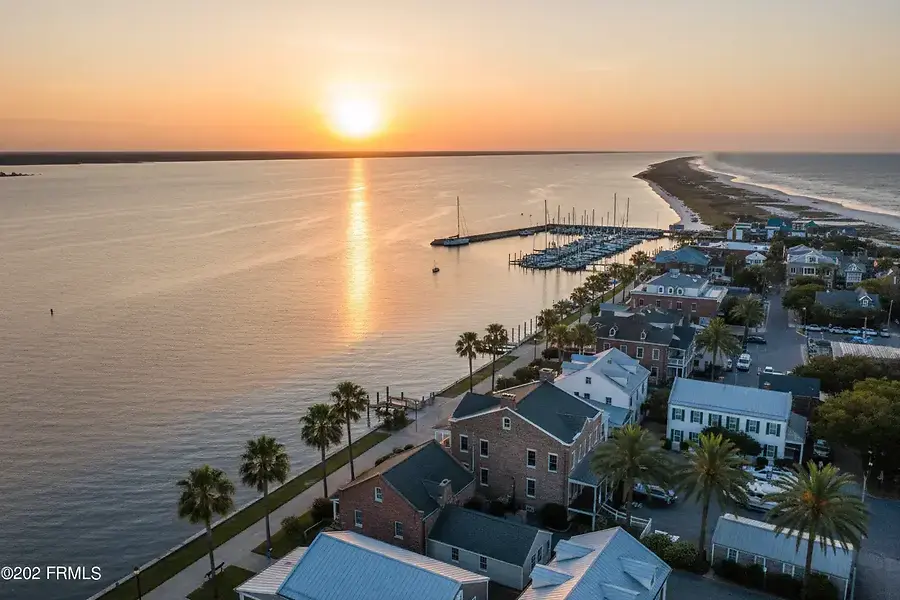 Waterfront Living in Southeastern NC: Complete Buyer's Guide