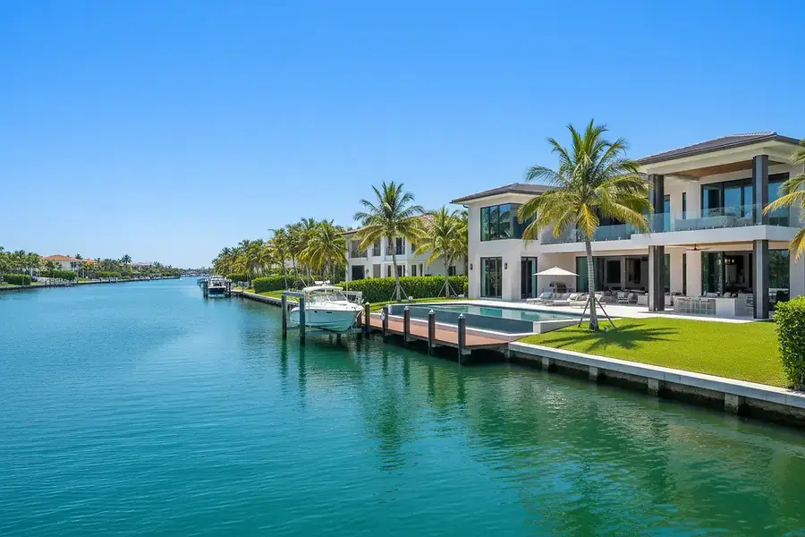 The Complete Guide to Buying Waterfront Homes in South Florida