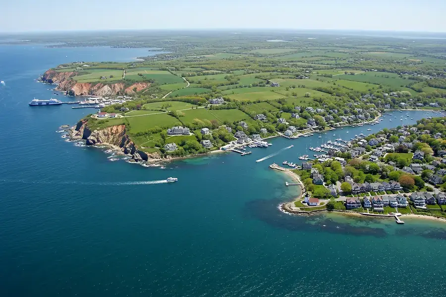 Mastering Seasonal Timing in Martha's Vineyard Real Estate Markets