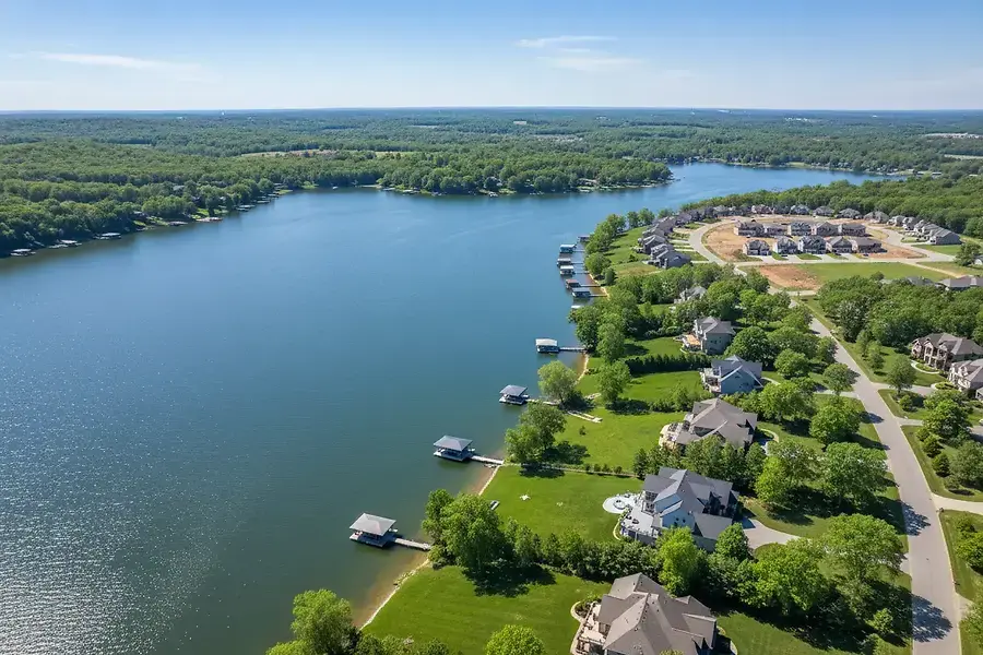 Okauchee Real Estate Market Trends: What Buyers and Sellers Need to Know