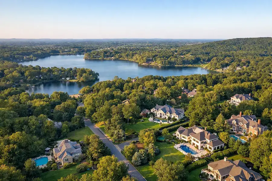 Understanding Franklin Lakes Property Values and Home Appreciation Trends