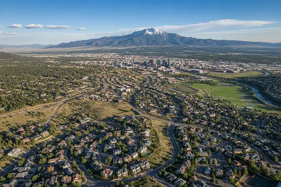 Commute Times and Lifestyle: Choosing Your Colorado Springs Area Community