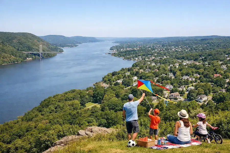Choosing Between Rockland and Westchester: Which County Fits Your Family