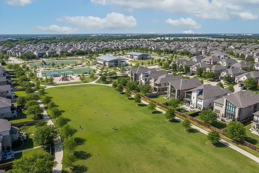 Frisco Neighborhood Guide: Choosing the Right Community for Your Family