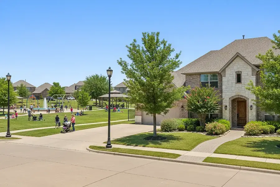 Why Jenks Homebuyers Are Willing to Pay Premium Prices Compared to Tulsa