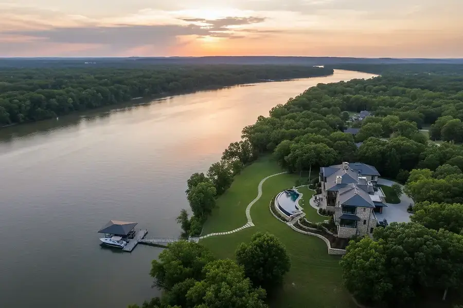 Why Waterfront and Rural Properties Command Premium Prices in the Mid-South