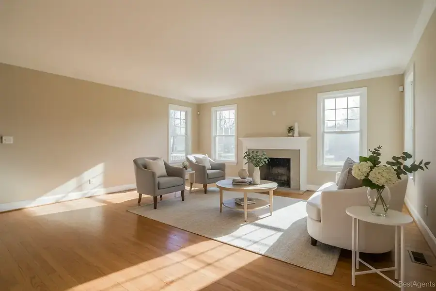 Essential Home Staging Strategies to Sell Your Saint Charles Home Faster