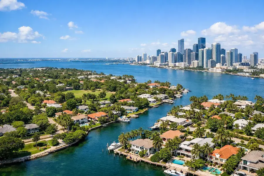 South Florida Neighborhood Comparison: Finding Your Ideal Community