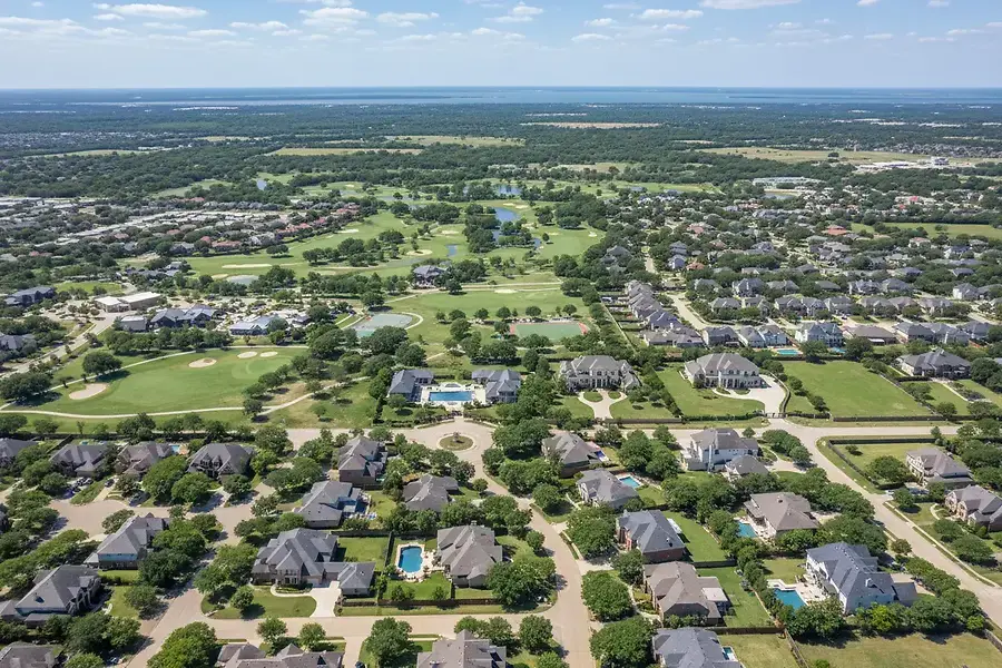 Southlake's Neighborhood Comparison: Finding Your Perfect Residential Community