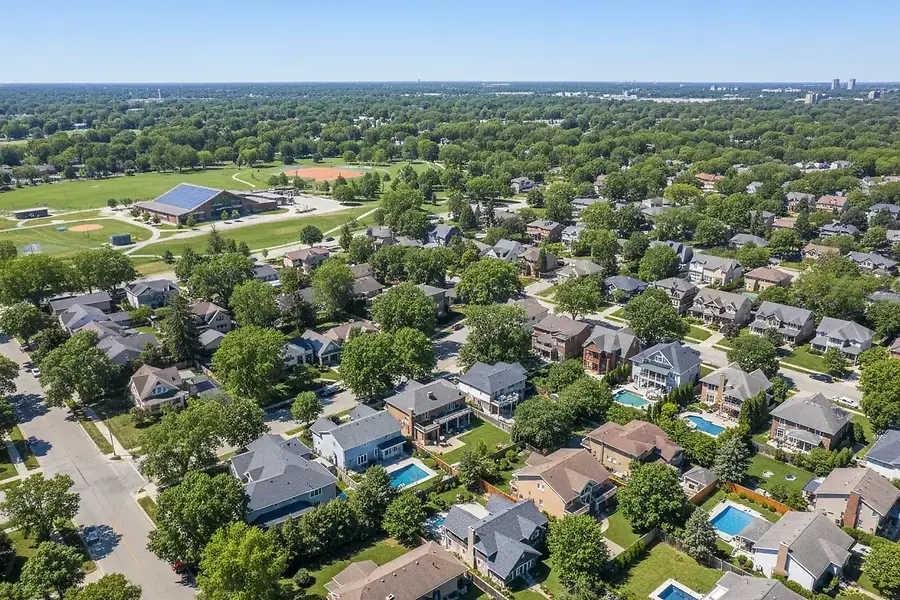 Home Price Comparison Guide for Metro Detroit Residential Communities