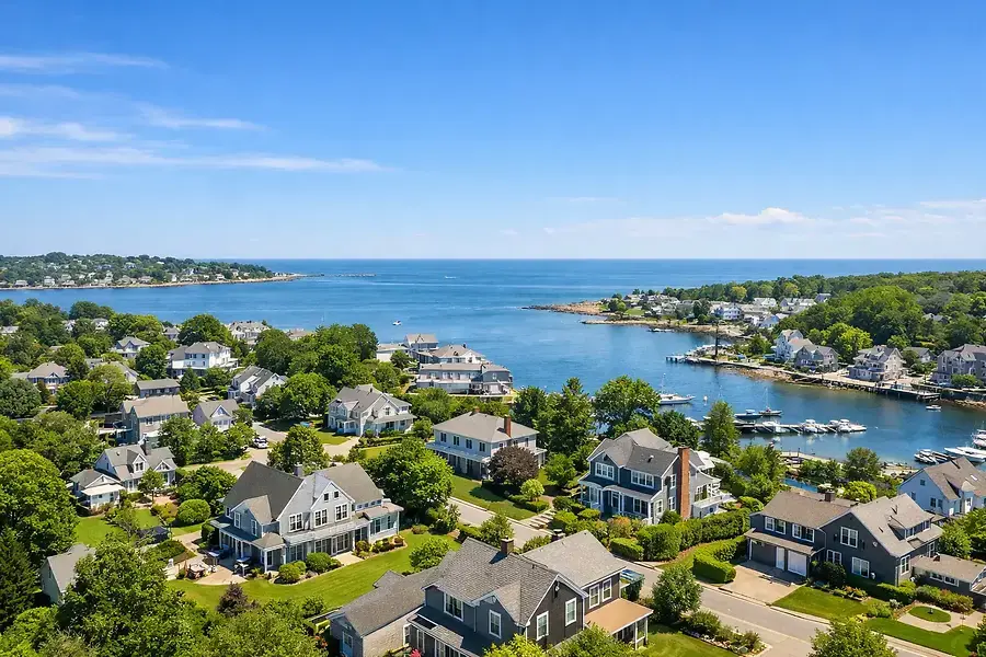 South Shore MA Neighborhoods: Where to Invest in Residential Real Estate