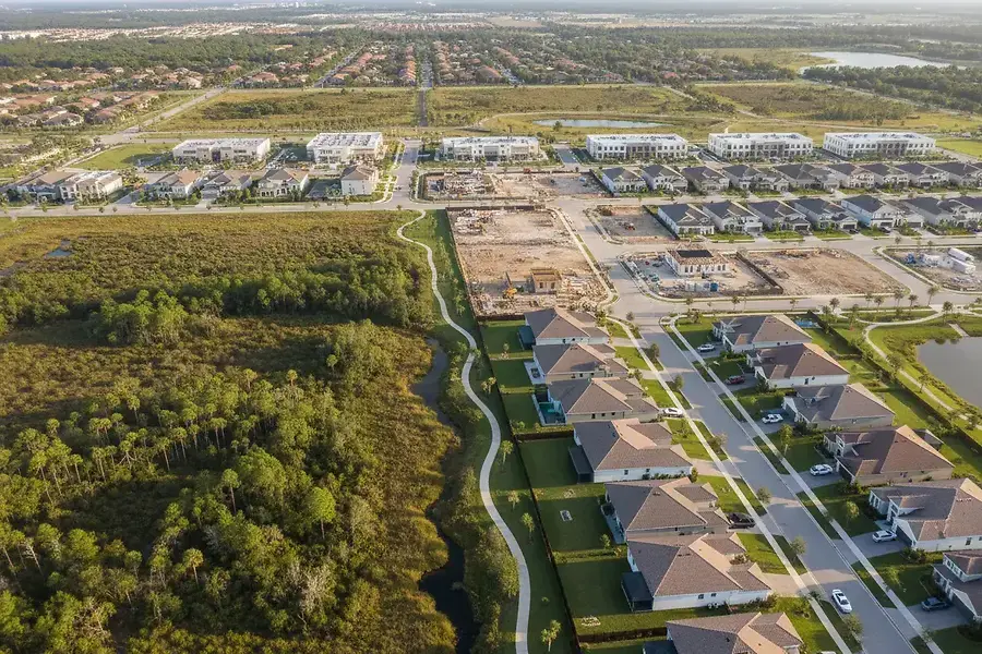 Sarasota's Hidden Neighborhoods: Where Smart Buyers Find Value