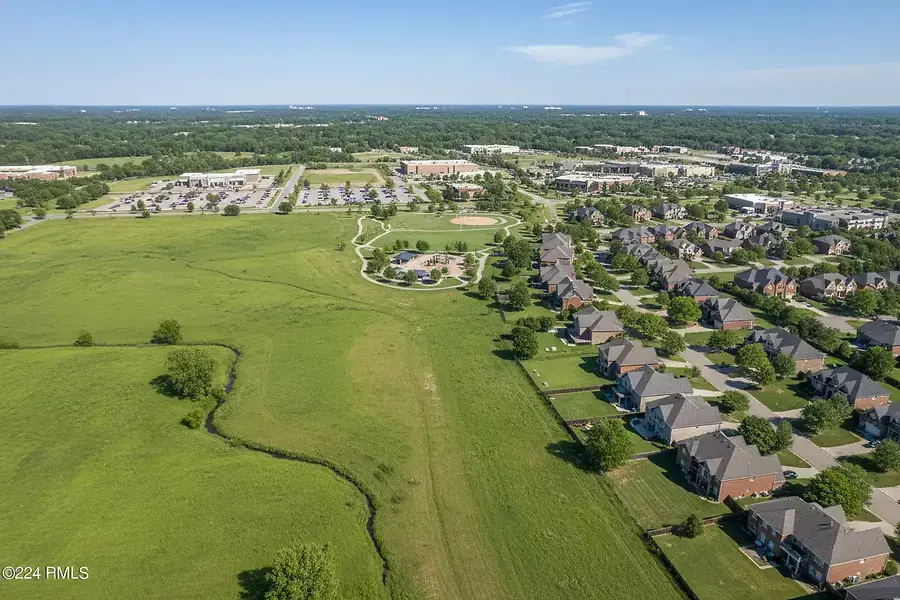 Understanding Property Values in Greater Memphis Suburbs Today