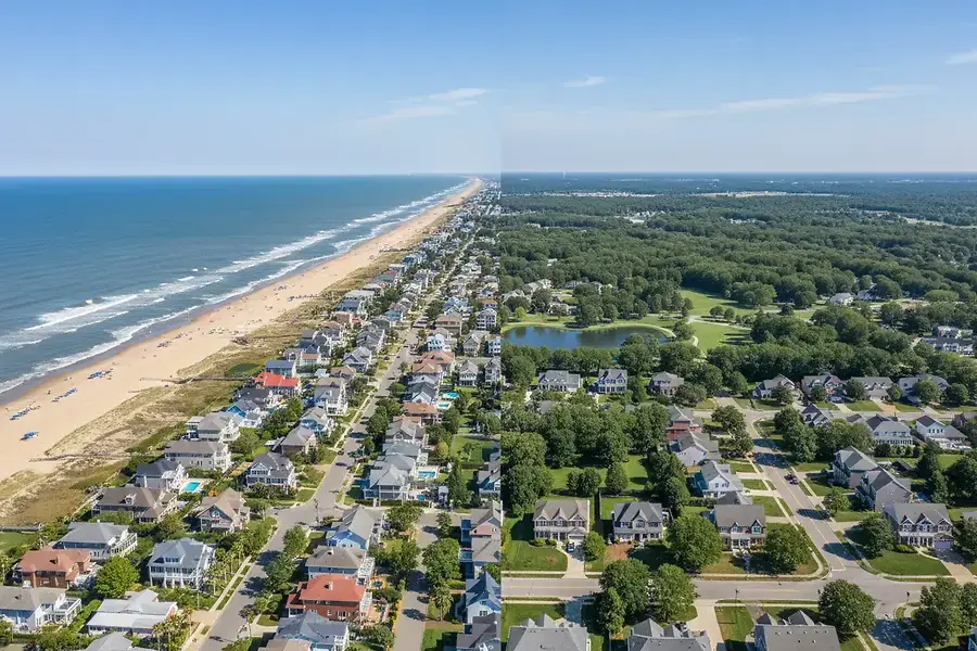 Delaware Residential Market: Choosing Between Coastal and Inland Communities
