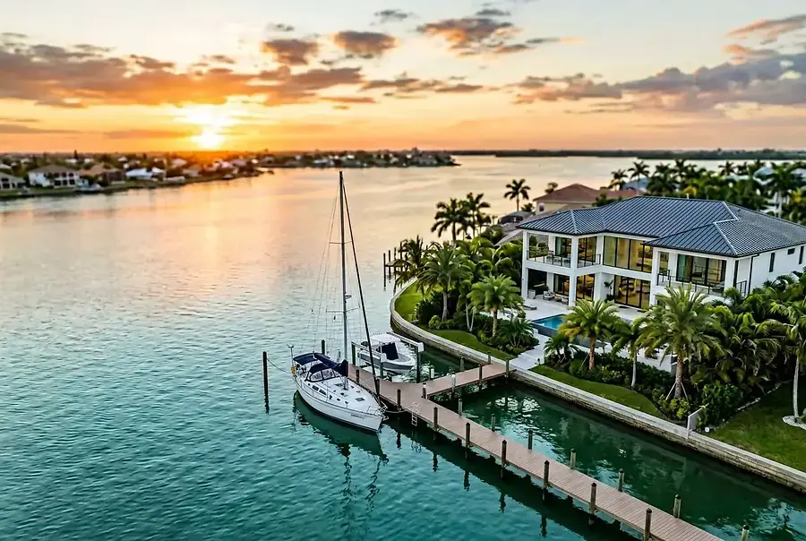 Buying Waterfront Homes in Southwest Florida: A Complete Guide