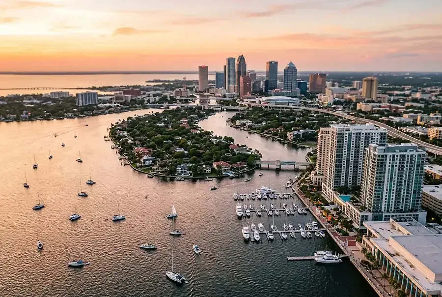 Tampa Waterfront Living: Neighborhoods with Bay and River Access
