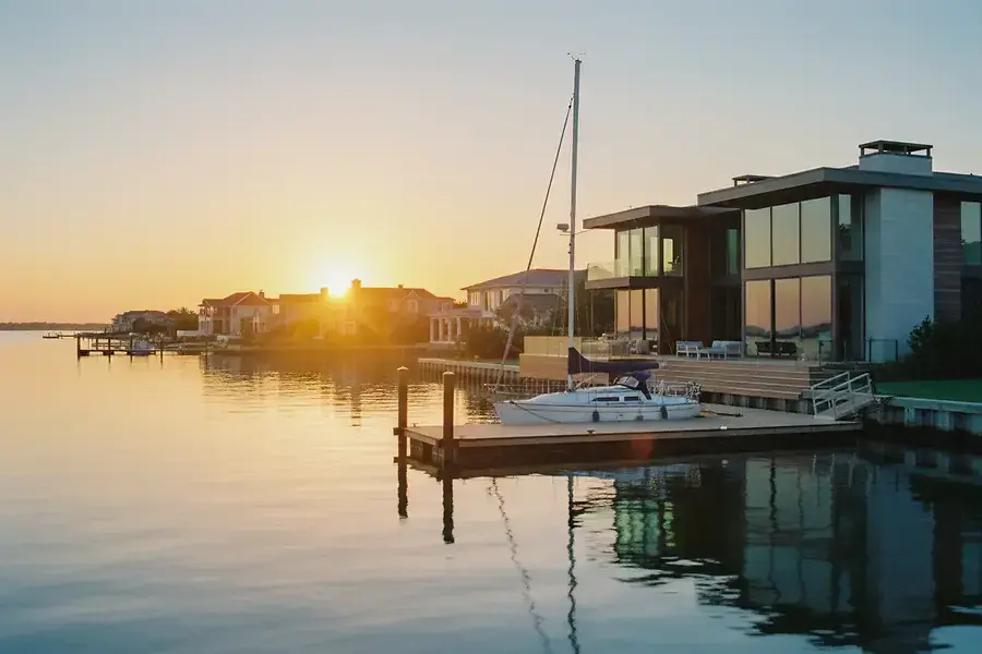 Waterfront Living: Your Complete Guide to Hampton Roads Waterfront Properties