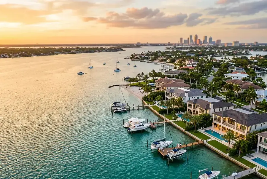 Tampa Bay Waterfront Living: Best Neighborhoods for Coastal Homes