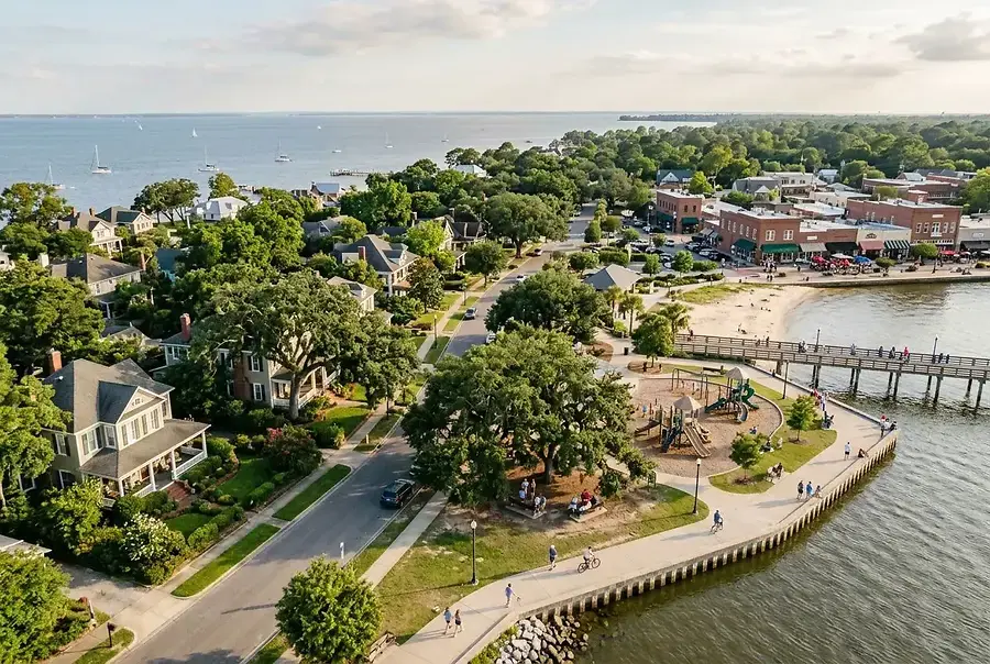 Neighborhood Guide: Mobile, Fairhope & Theodore Schools & Amenities