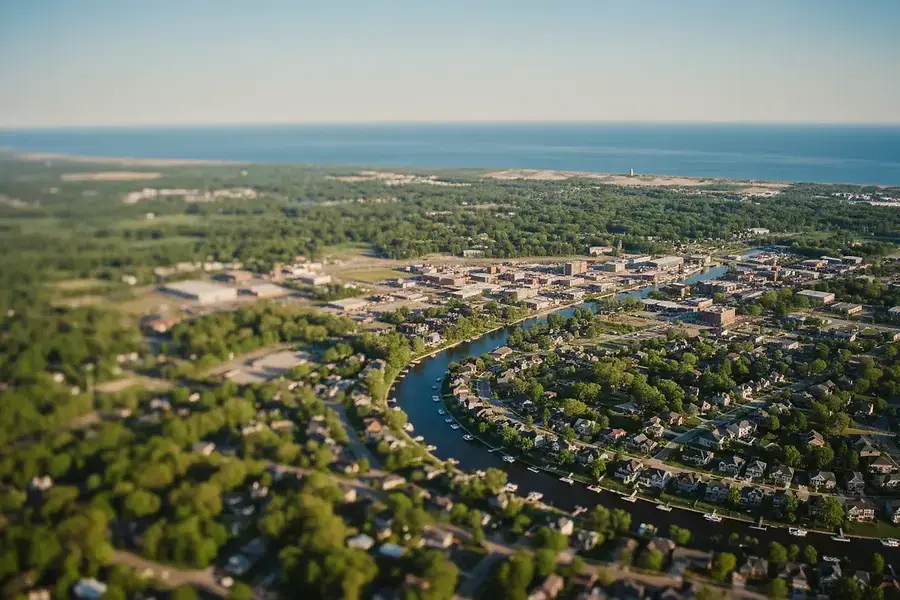 Neighborhood Guide: Finding Your Perfect West Michigan Community